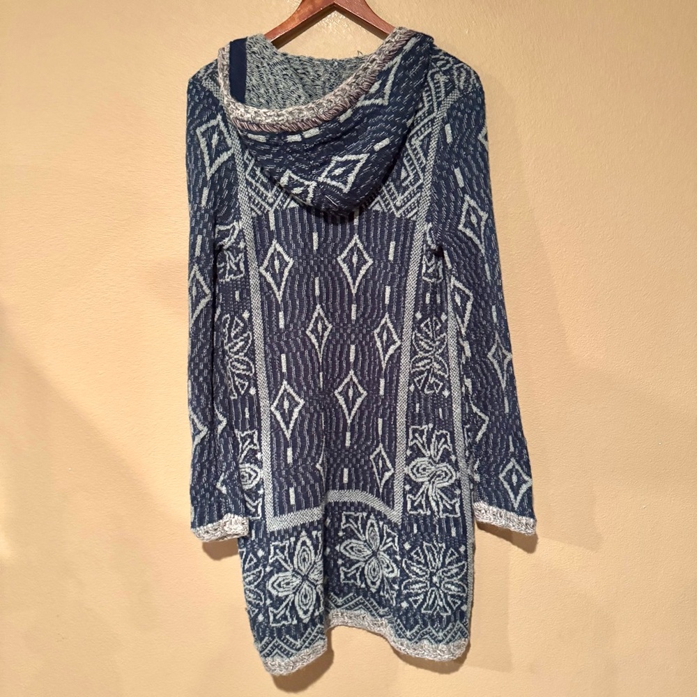 Free People Kai Pom Pom Tassel Fringe Geo Print Cardigan Blue Size Medium - Picture 7 of 7